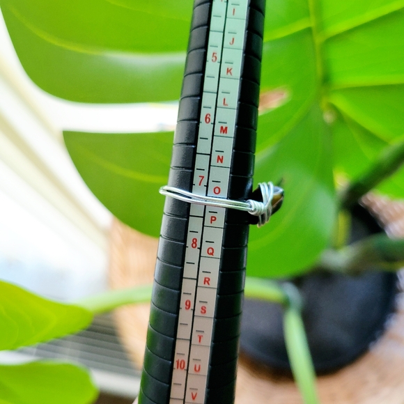 Dainty Handmade Silver Brown Stone Wire Ring, size 7.25 - Picture 4 of 4